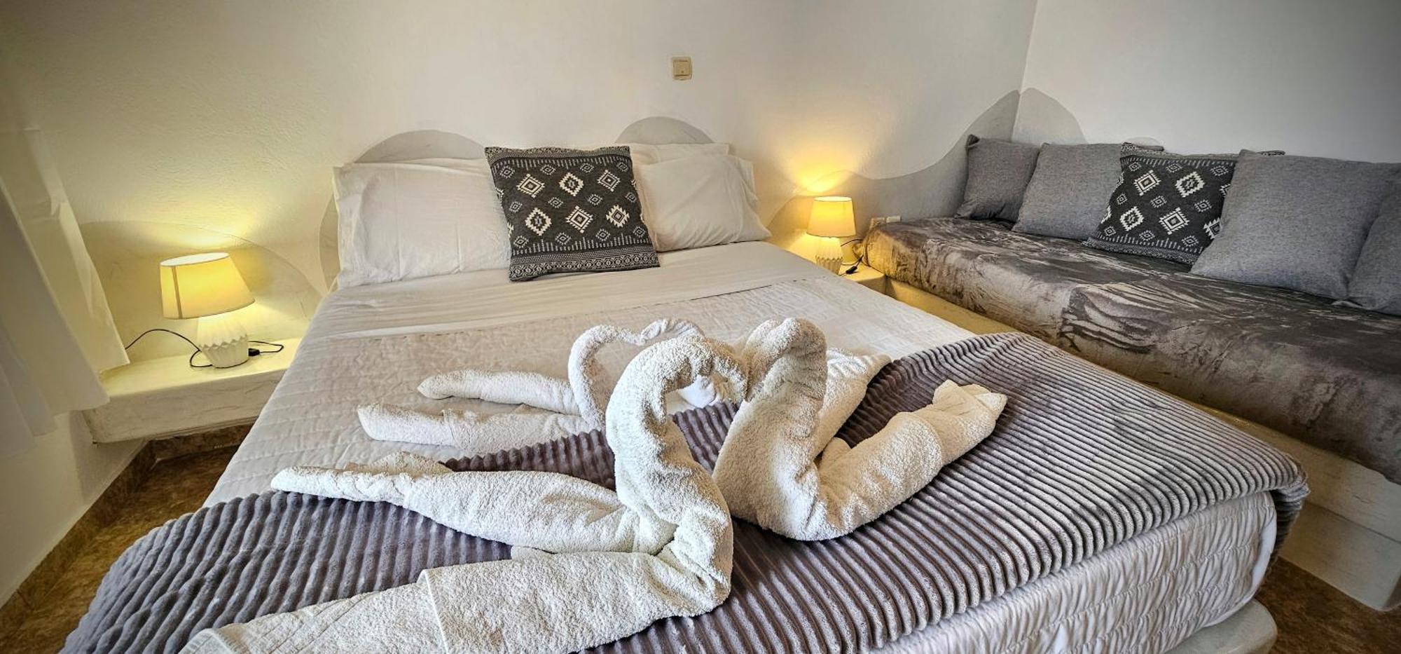 Pleasure Seaside Rooms 페리사 외부 사진